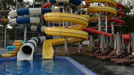 Fontan Aquapark, Σιμκέντ