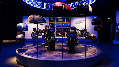 Triumph Factory Visitor Experience, 
