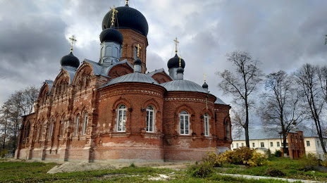 Свято-Введенский Островной монастырь, 