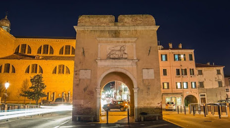 Porta Santa Maria o Porta Garibaldi, Chioggia
