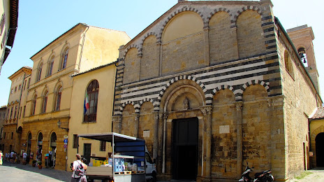 Chiesa di San Michele Arcangelo, Volterra