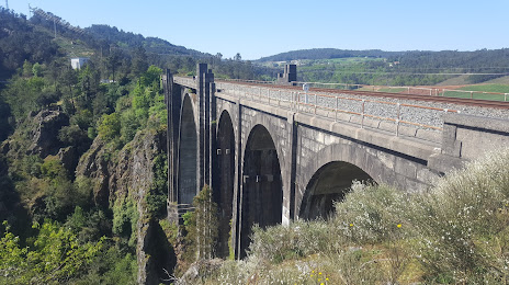Puente de Gundián, A Estrada