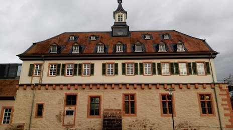 Pfälzer Schloss, Грос-Умштадт