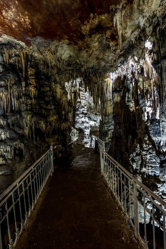 Beni Add Ain Fezza Caves, Τλιμσάν