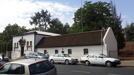 FIRST RAADSAAL MUSEUM, Bloemfontein