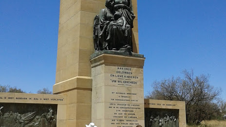 The National Women's Monument, Блумфонтейн