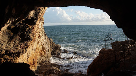 Grotta delle Capre, Terracina