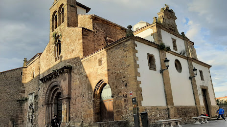 Iglesia de San Antonio (Antiguos Padres Franciscanos), Avilés