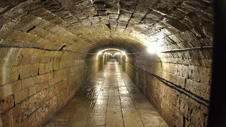 Podzemnyy Khod, Γκάτσινα