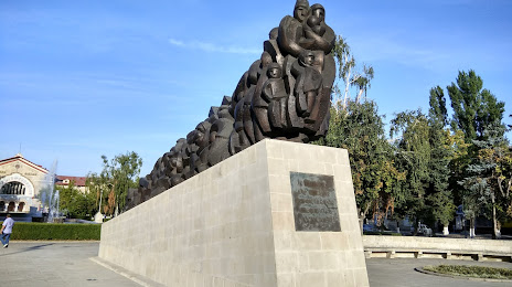 Monumentul deportaților, Кишинёв
