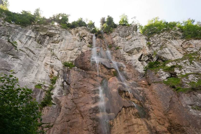 Skakavac Waterfall, 