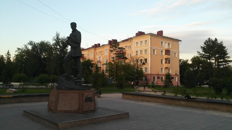 Памятник М.А. Врубелю, Омск