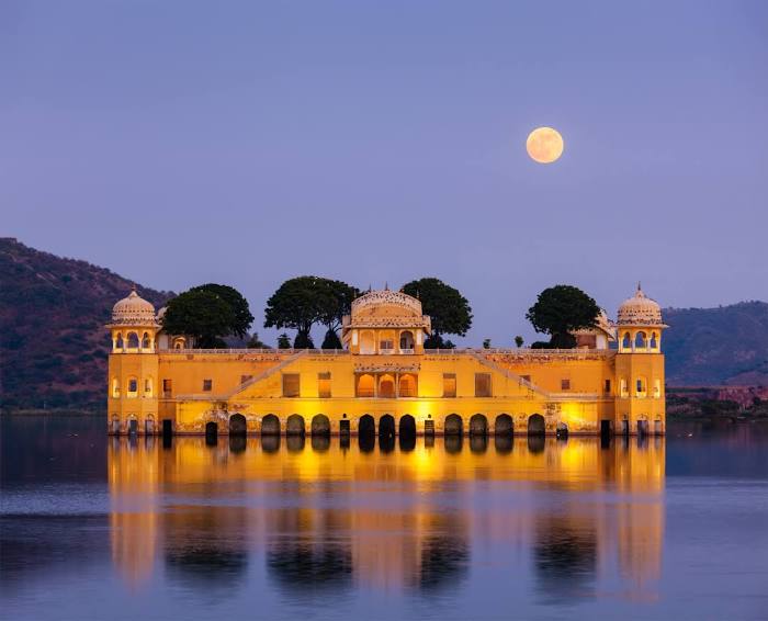 Man Sagar Lake, 