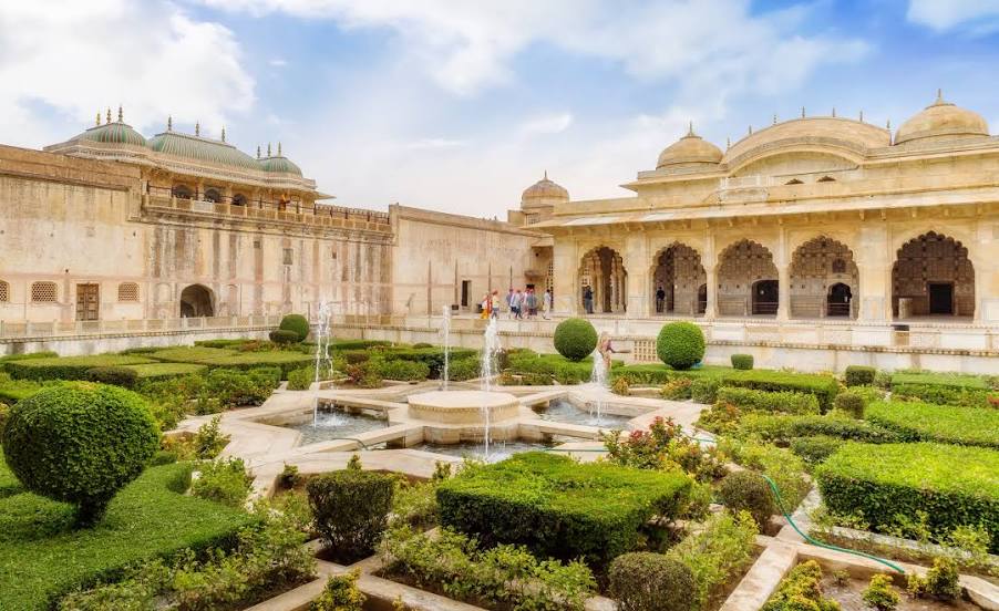 Sheesh Mahal Amber Fort, 