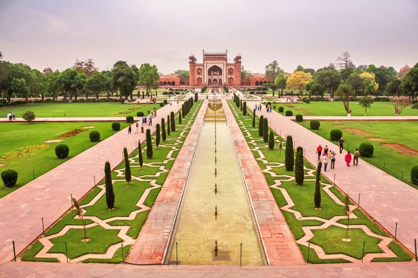 Taj Mahal Garden, 