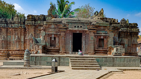 Chandramouleshwara Temple, Hindu Shiva temple, Hubli