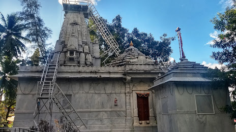 Shree Munisuvratswami Swetambera Jaina Temple, 