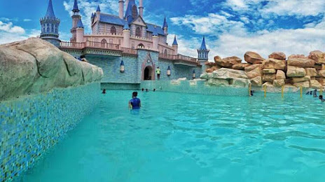 Blue World Theme Park, 