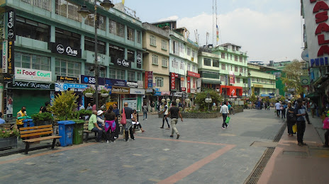 Lal Bazar Road, 