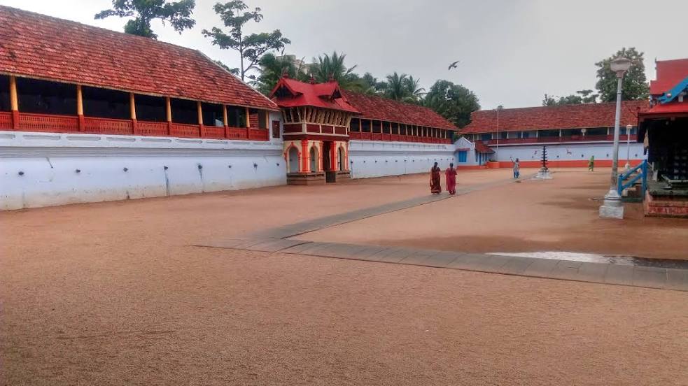 Sree Poornathrayeesa Temple, 