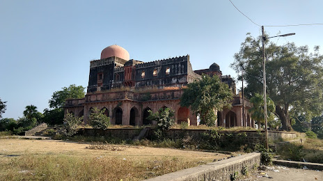 Kaliyadeh Palace, 