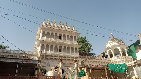 Kunj Bihari Temple, 