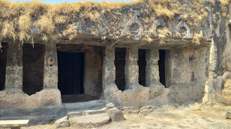 Baba Pyare Caves, 