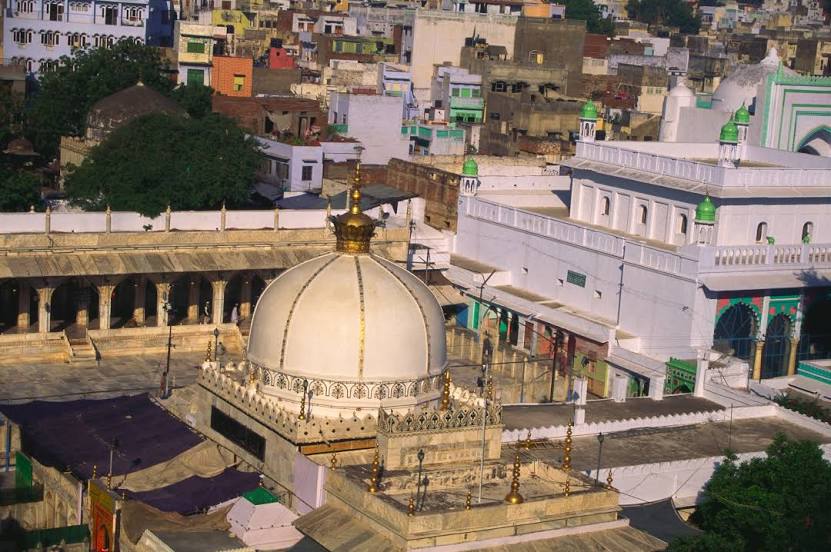 Hazrat Khwaja Gharib Nawaz Dargah, Ατζμέρ
