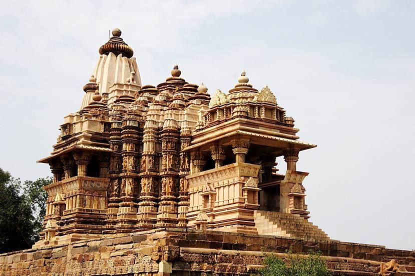Chitragupta Temple, Khajuraho