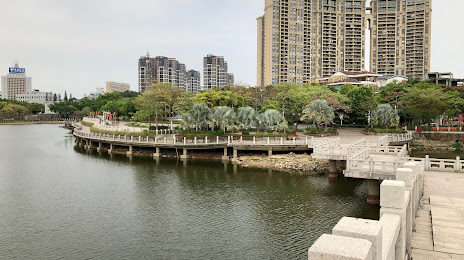 Yuanyanghu Park, 양장 시