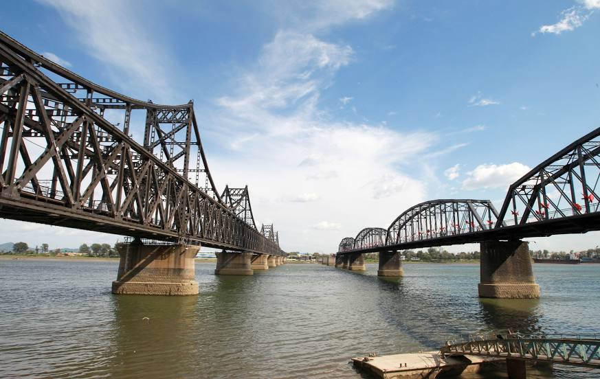 Yalu River Broken Bridge, 