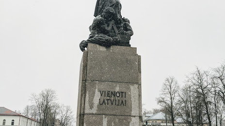 Vienoti Latvijai, Piemineklis Latgales atbrīvotājiem, Rēzekne