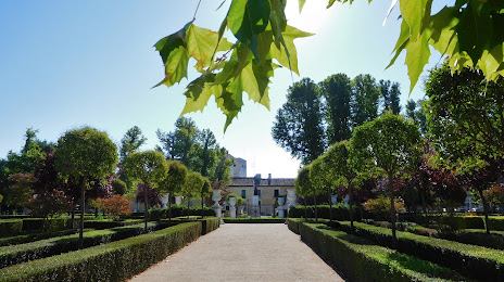 Isabel II Garden, 