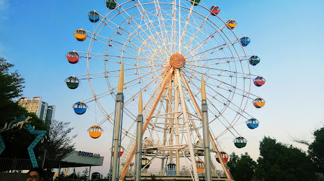 i-City Theme Park, Σαχ Αλάμ