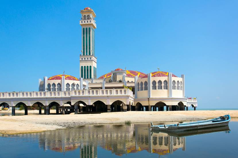 Floating Mosque of Tanjung Bunga (Masjid Terapung Tanjung Bungah), 