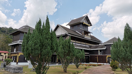 Istana Seri Menanti (Istana Lamo Sari Mananti minangkabau), Seremban