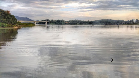 Chenderoh Lake (Tasik Chenderoh), Kuala Kangsar