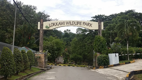 Lok Kawi Wildlife Park, Penampang, Sabah. (Lok Kawi Wildlife Park Guest Center), 
