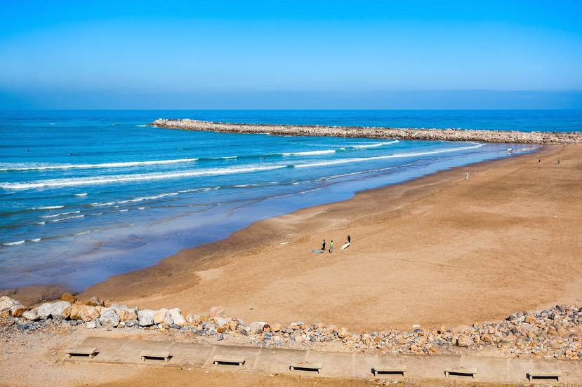 Rabat Beach, Σαλέ