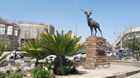 Kudu Statue, 