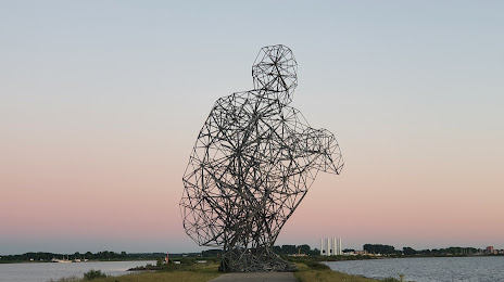 Antony Gormley Exposure Statue, 