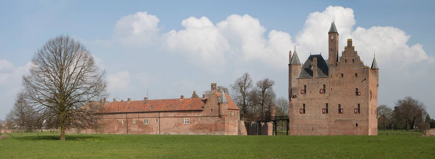 Doornenburg Castle (Kasteel Doornenburg), 