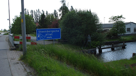Steenbergsche Vliet, Steenbergen