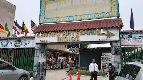 Miraflores Indian Market, 