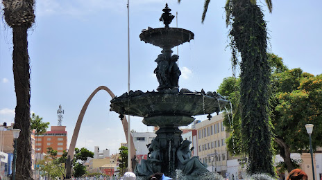 Tacna Ornamental Fountain (Pileta Ornamental), 