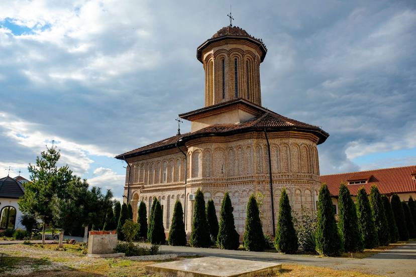 Cernica Monastery, 