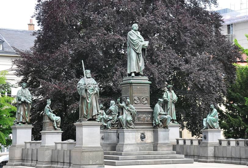 Lutherdenkmal, Lampertheim