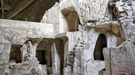 Basarabi Cave Complex (Ansamblul rupestru de la Murfatlar), Murfatlar