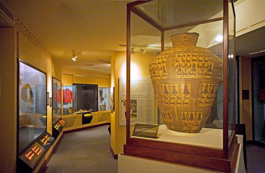 Peabody Museum of Archaeology and Ethnology, 