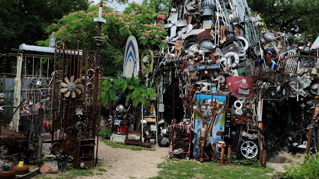 Cathedral of Junk, Austin